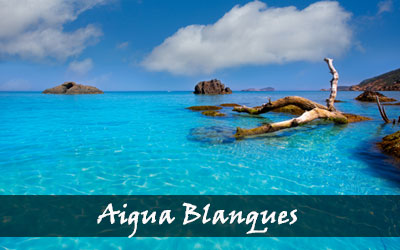 Aigua Blanques - Lees meer over een van de mooiste Ibiza stranden